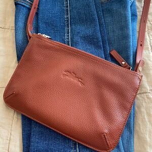 LONGCHAMP ZIP CROSSBODY - *Like NEW*